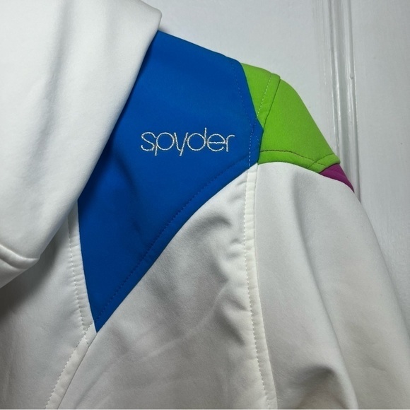 Hooded Spyder Jacket - Picture 5 of 9